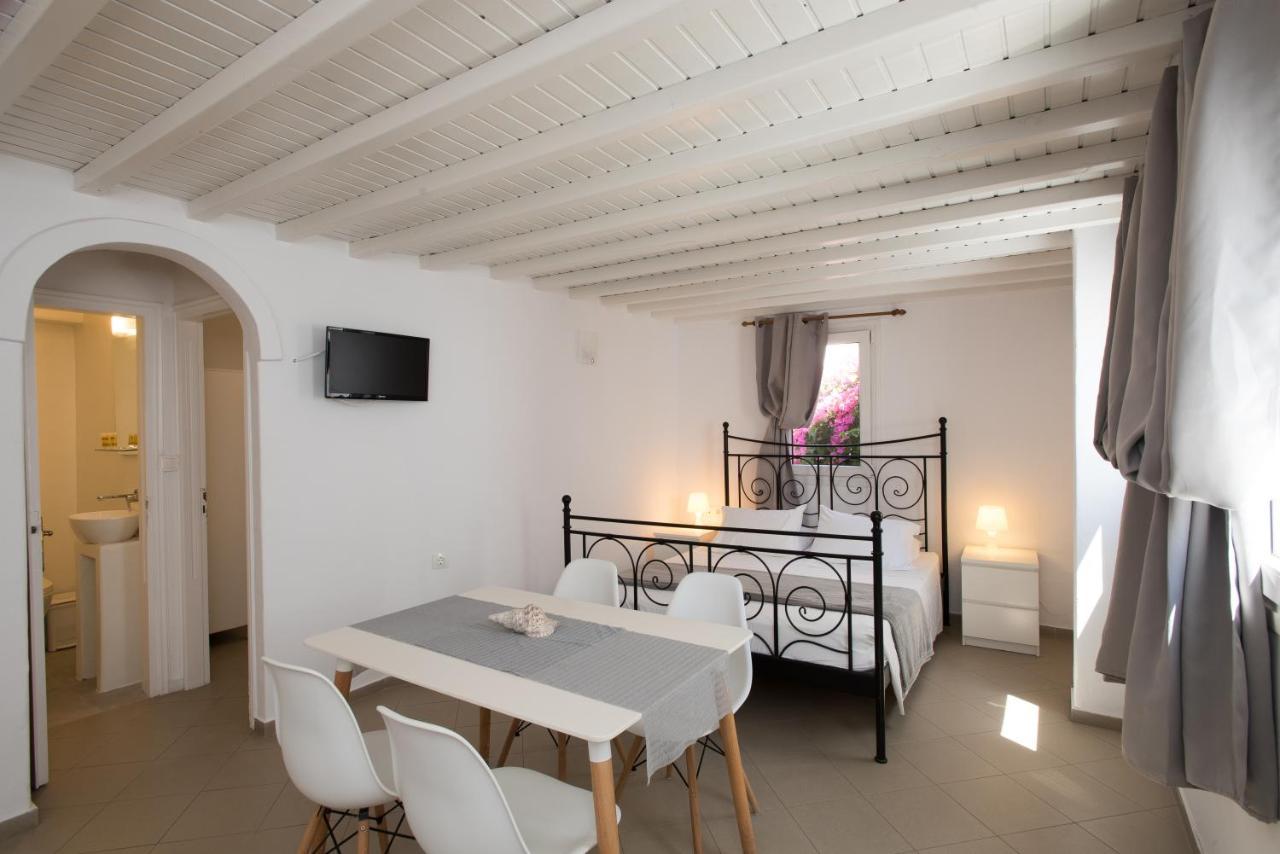 Lirous Studios Mykonos Town Extérieur photo
